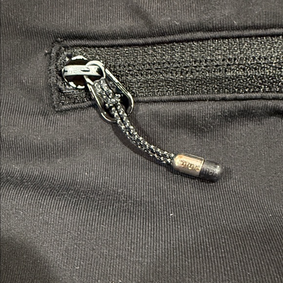 Lululemon Camo Print Women's Running Shorts - Picture 4 of 5